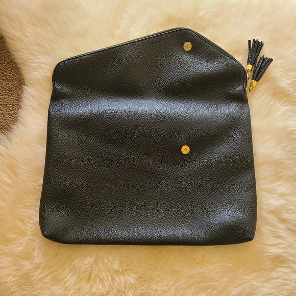 OKPTA 1519426 Leather Zippered Clutch - Picture 6 of 9